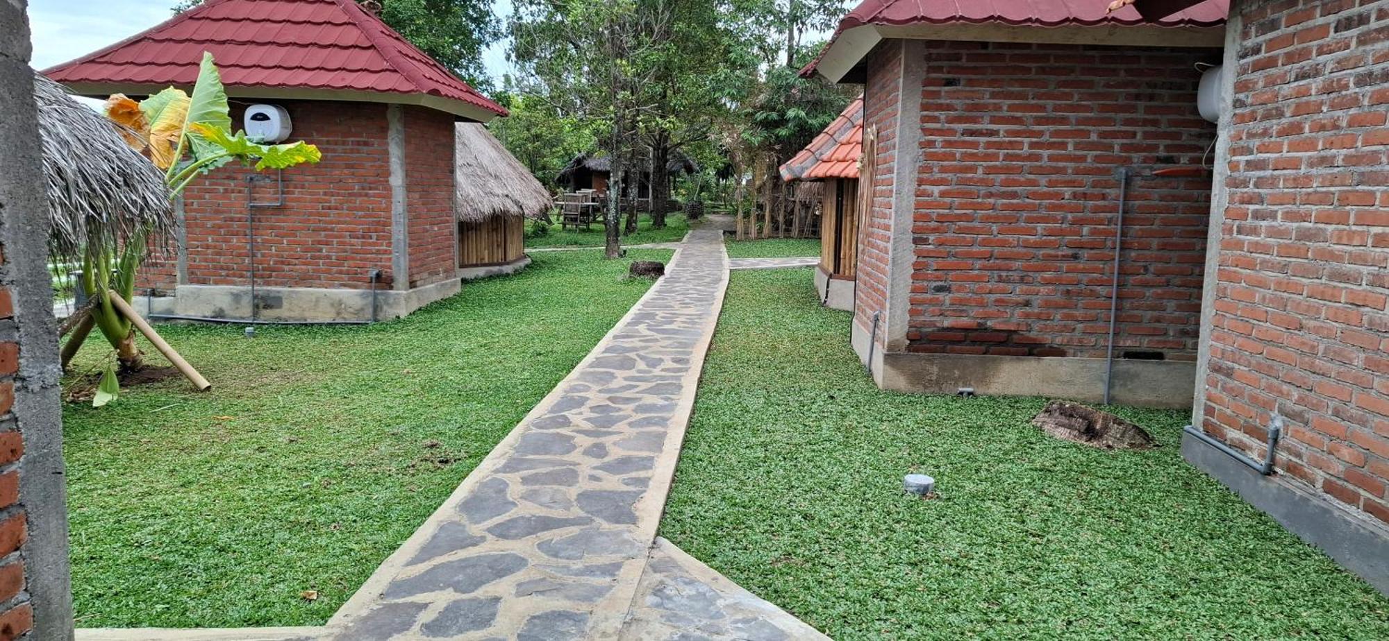 Uma Nirmala Aling-Aling Hotell Singaraja Exteriör bild