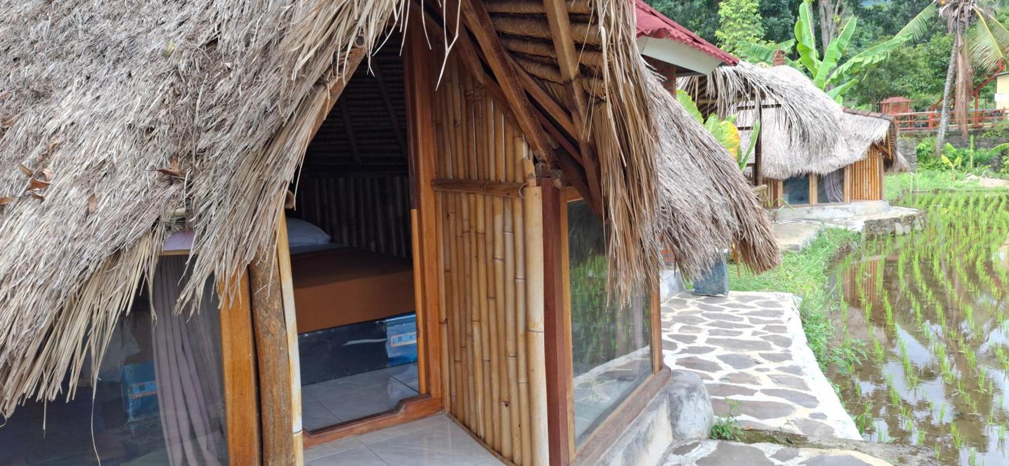 Uma Nirmala Aling-Aling Hotell Singaraja Exteriör bild