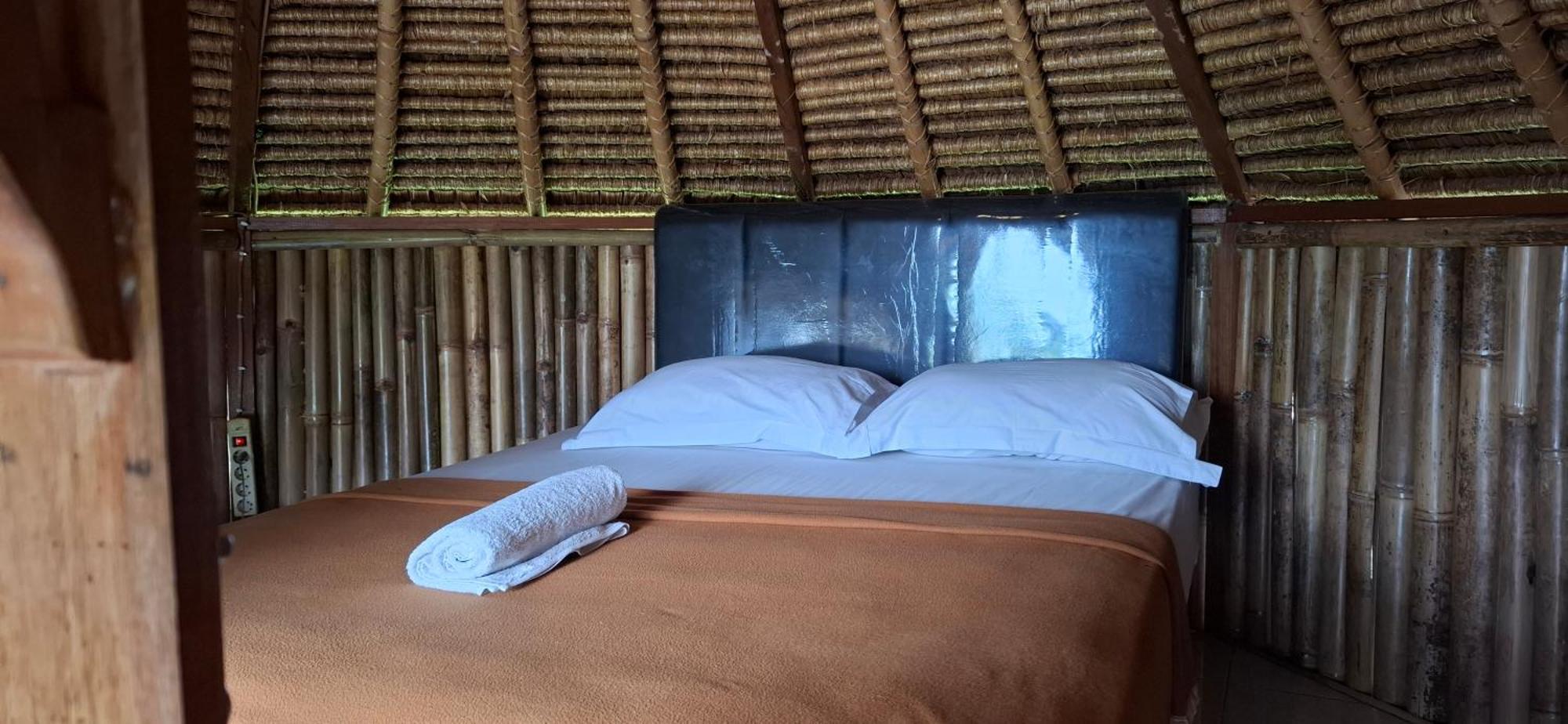 Uma Nirmala Aling-Aling Hotell Singaraja Exteriör bild