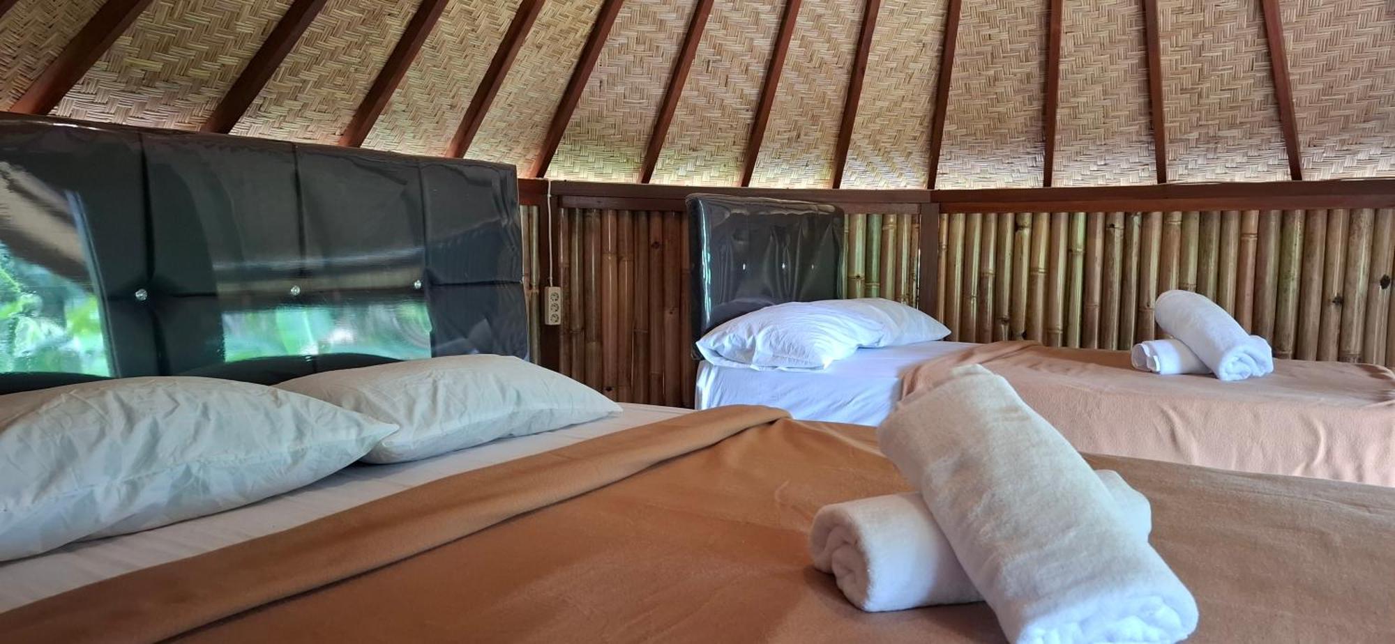 Uma Nirmala Aling-Aling Hotell Singaraja Exteriör bild