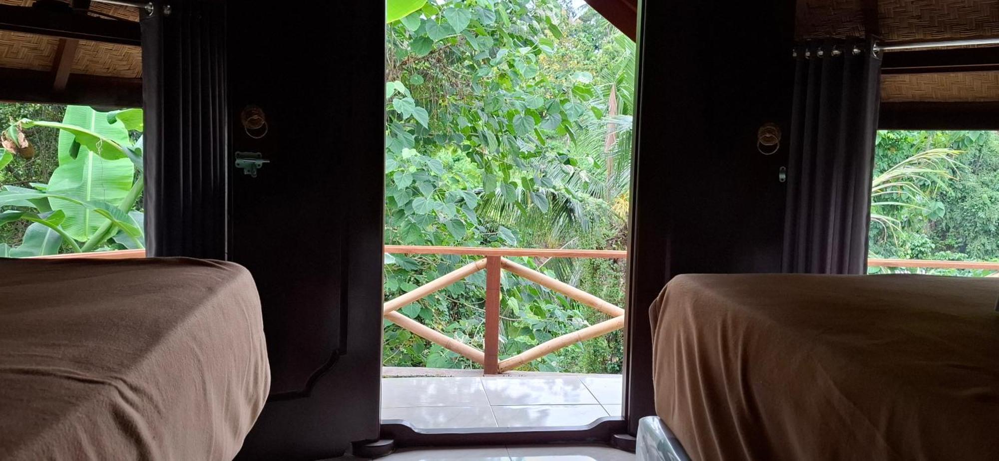 Uma Nirmala Aling-Aling Hotell Singaraja Exteriör bild