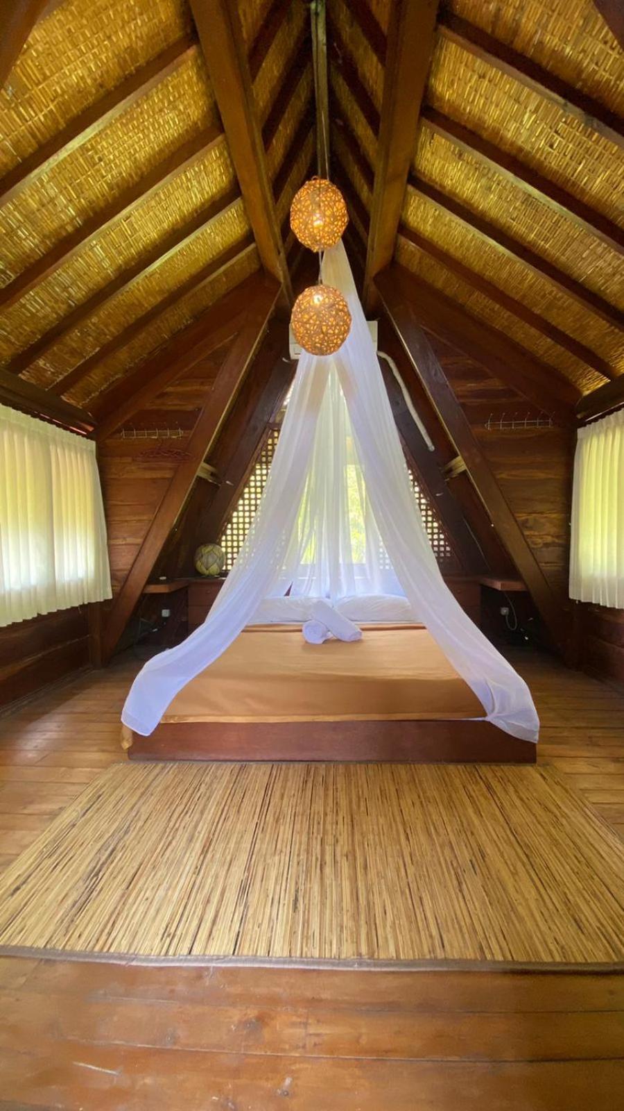 Uma Nirmala Aling-Aling Hotell Singaraja Exteriör bild